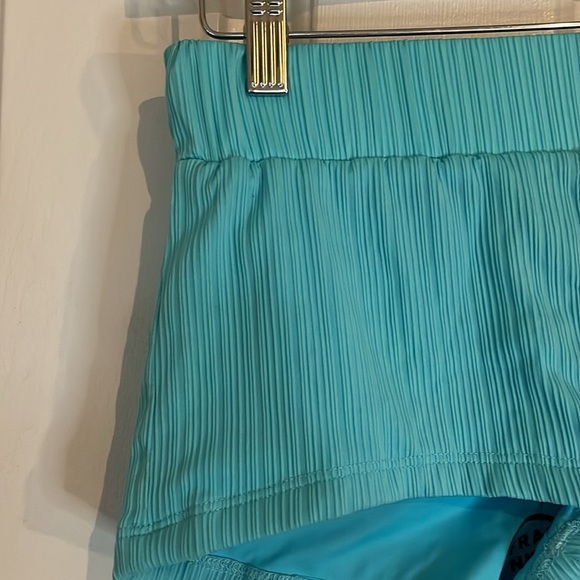 NWOT Frankie’s Bikinis | Bright Blue Ribbed Boys Short Swim Bottom Size Medium - Picture 6 of 9
